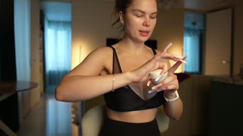 love you to123 online show from November 2025 06:24:02 AM