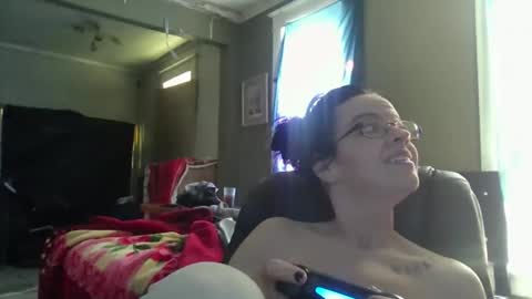 loveashlii online show from May 2026 05:42:04 PM