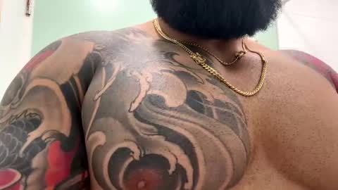 loveathickbitch online show from September 2025 09:05:02 PM