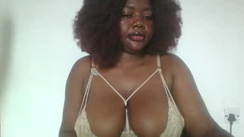 mila online show from September 2025 11:15:01 AM