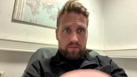 Snapshot of lovefuesse chatting on January 2026 03:27:02 PM lovefuesse online show from January 2026 03:27:02 PM