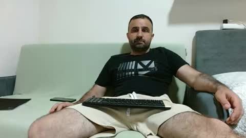 loveivat80 online show from June 2026 06:23:02 PM