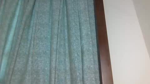 lovelbrownie online show from November 2025 10:15:02 AM