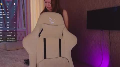 Laura online show from January 2025 10:23:02 AM