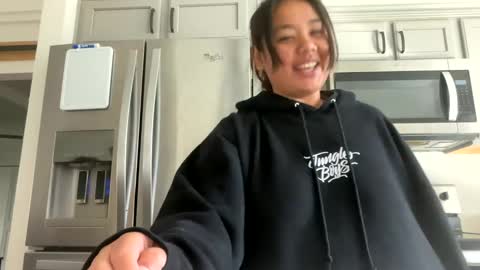 Love online show from January 2025 08:16:01 PM