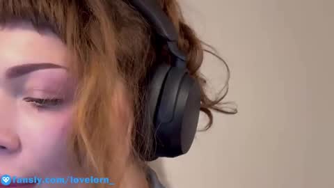 Elsa online show from December 2024 04:16:02 AM