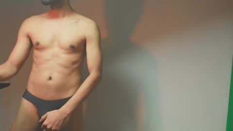 Snapshot of lovely__person chatting on January 2025 09:30:01 PM Lovely Person online show from January 2025 09:30:01 PM