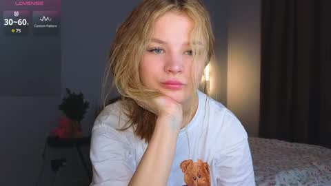 Jenny online show from January 2025 08:03:01 AM