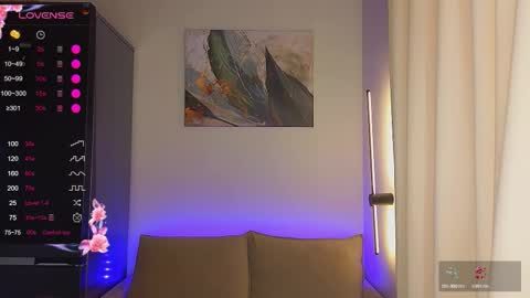 Snapshot of lovely_babyy chatting on February 2026 02:32:01 AM Jenny online show from February 2026 02:32:01 AM