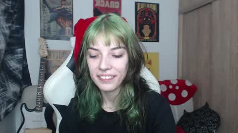 Cassie online show from December 2024 08:25:02 PM