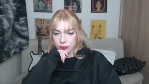 Cassie online show from March 2025 09:14:02 AM