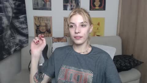 Cassie online show from March 2025 02:07:02 AM