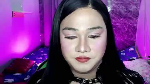 lovely_coleen online show from November 2025 04:18:02 PM