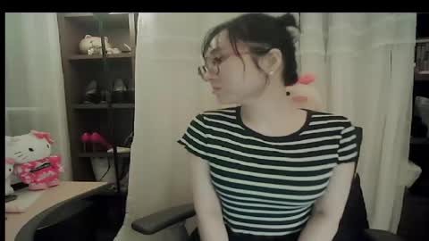 Snapshot of lovely_dana chatting on February 2026 02:39:02 PM DANA KIM online show from February 2026 02:39:02 PM