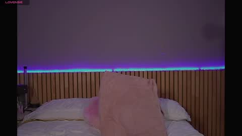 Emma online show from January 2025 12:39:01 PM