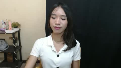 lovely_jasleen online show from November 2025 07:18:01 AM