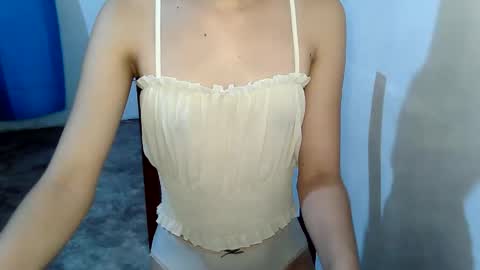lovely_joan123 online show from May 2026 03:17:02 PM