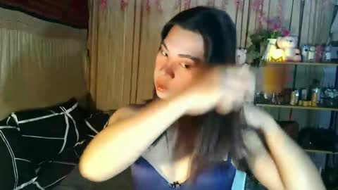 lovely_krizzy online show from March 2026 02:38:02 AM