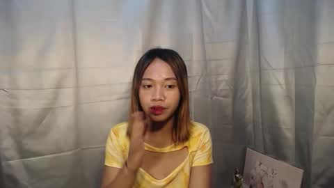 lovely_lianne online show from October 2025 11:18:02 AM