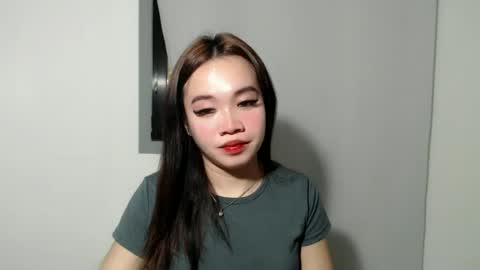 Snapshot of lovely_lianne chatting on July 2026 12:39:01 AM lovely_lianne online show from July 2026 12:39:01 AM