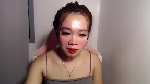Snapshot of lovely_lianne chatting on July 2026 04:25:01 AM lovely_lianne online show from July 2026 04:25:01 AM