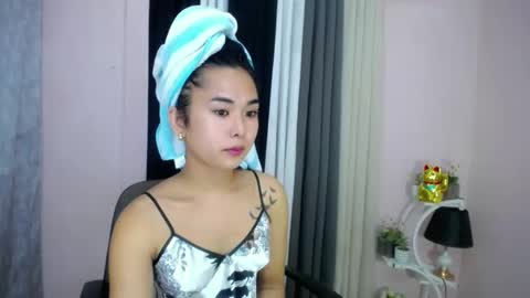 Snapshot of lovely_maria_x chatting on February 2025 01:48:02 PM Maria online show from February 2025 01:48:02 PM