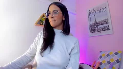 Snapshot of lovely_oliviaa chatting on August 2026 04:44:01 PM Olivia online show from August 2026 04:44:01 PM