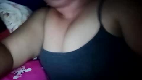 lovely_orchid online show from December 2024 01:06:01 PM