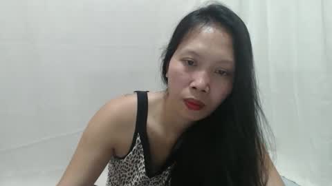 lovely_pinayxxx online show from April 2026 12:00:02 PM