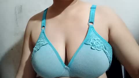 katrina follow me guys online show from June 2026 03:58:02 AM