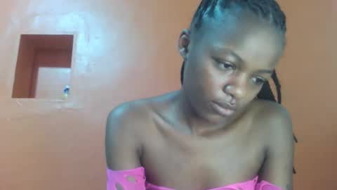 Lovely yvonne online show from November 2025 09:31:02 AM