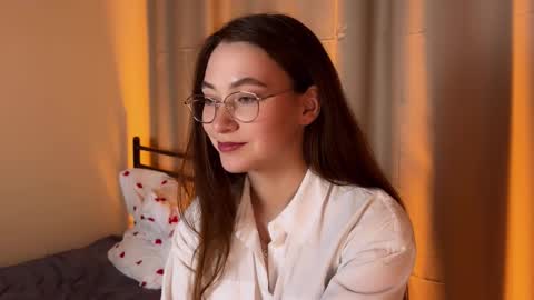 Solfiro online show from November 2025 06:03:02 PM