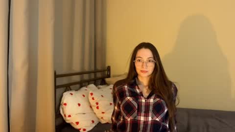 Snapshot of lovelycoupleforyou chatting on May 2026 09:32:02 PM Solfiro online show from May 2026 09:32:02 PM