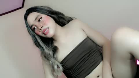 Snapshot of lovelygirl_marga chatting on June 2026 07:11:01 AM Im marga online show from June 2026 07:11:01 AM