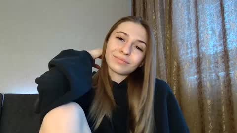 Kate only online show from February 2025 12:05:02 PM