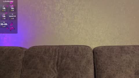 Kate only online show from December 2025 03:31:01 PM