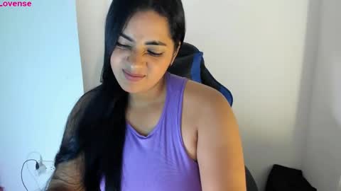 Snapshot of lovelykendall chatting on February 2026 07:29:01 AM Kendall online show from February 2026 07:29:01 AM