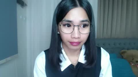 Snapshot of lovelymae18 chatting on March 2026 03:22:02 AM lovelymae18 online show from March 2026 03:22:02 AM