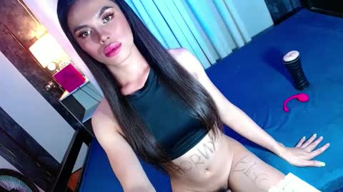 lovelymiss_shyna11 online show from March 2025 12:16:01 PM
