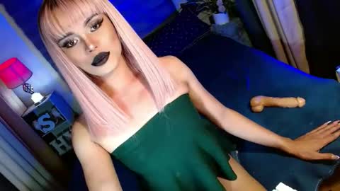 lovelymiss_shyna11 online show from October 2025 06:21:02 AM