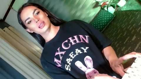 lovelymiss_shyna11 online show from February 2026 09:38:01 AM