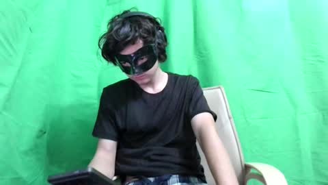 .com  online show from January 2025 02:43:02 AM