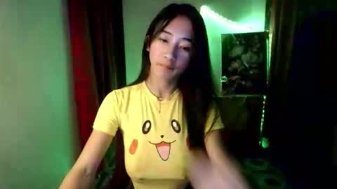 lovelypetite143 online show from February 2026 08:38:01 PM