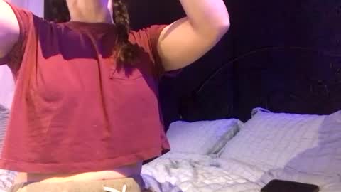 Queen Aria  online show from January 2025 12:09:02 AM