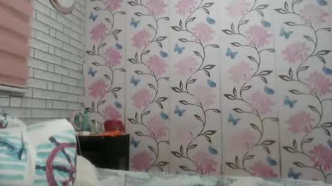 Angelquey online show from December 2024 06:54:02 AM