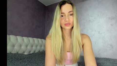 Lovely Rose online show from November 2025 04:07:02 PM