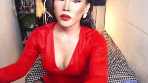 STWEET LINA online show from July 2026 11:46:01 AM