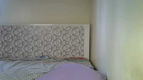 Snapshot of lovelytin chatting on February 2026 12:53:02 PM lovelytin online show from February 2026 12:53:02 PM