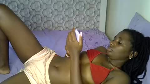 Snapshot of lovelytin chatting on February 2026 07:51:01 AM lovelytin online show from February 2026 07:51:01 AM