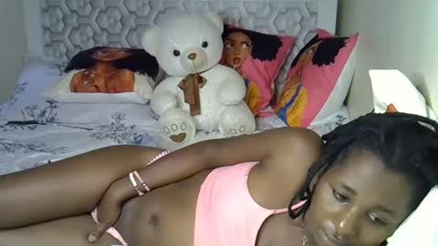 Snapshot of lovelytin chatting on February 2026 03:11:02 PM lovelytin online show from February 2026 03:11:02 PM